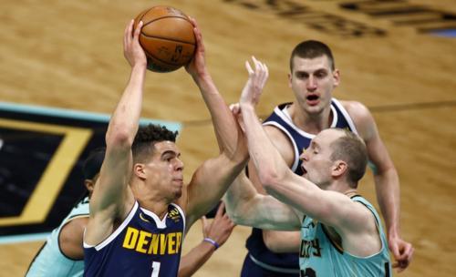nba竞猜官方网站-黄蜂主帅赛后怒喷裁判  